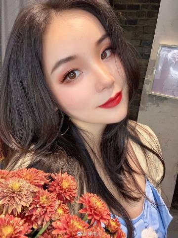 禅雨儿Lynne