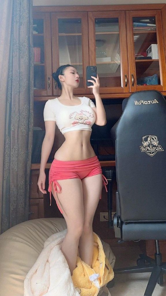 图片[3]-俏妞