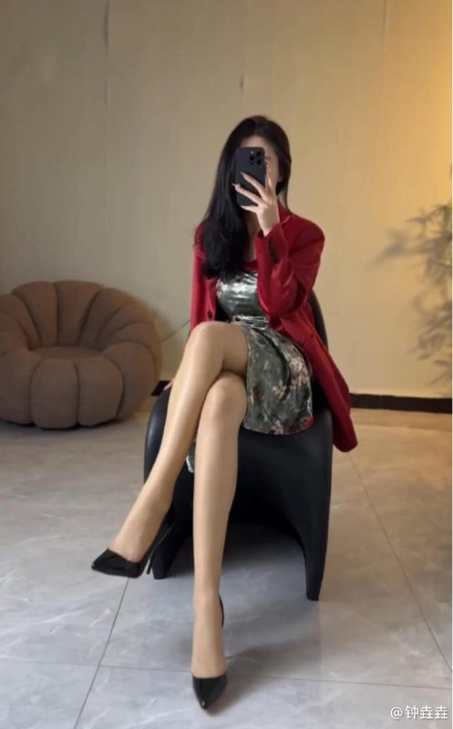 钟垚垚无水印微密作品合集【35MB】-悠然分享库