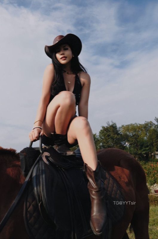 【铁粉空间】#Hailey_ [19.56 MB, 视频:4, 图片:59]-悠然分享库