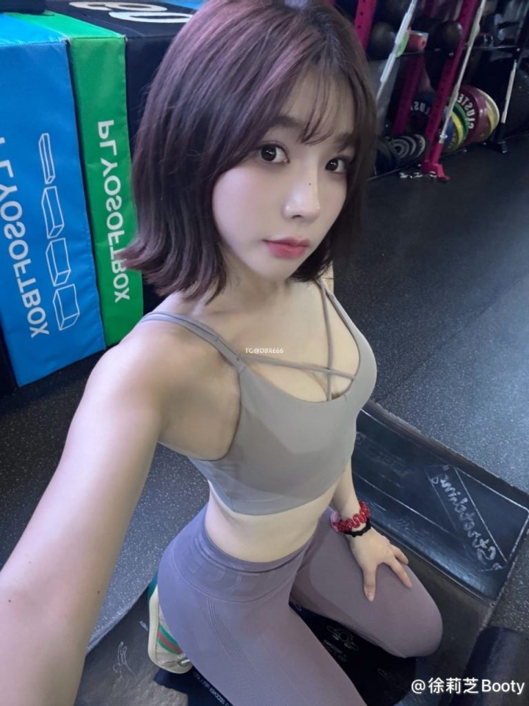 图片[1]-徐莉芝Booty