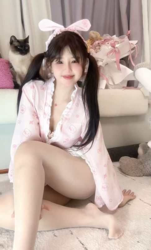 【纯享版资源】奶苏 [138.95 MB, 视频:33, 图片:111]-悠然分享库