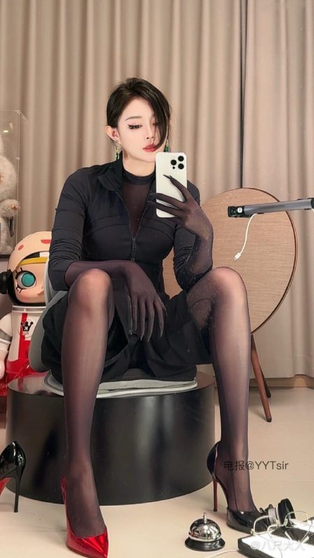 【微密圈全集版】八尺大人 [209.45 MB, 视频:47, 图片:274]-悠然分享库