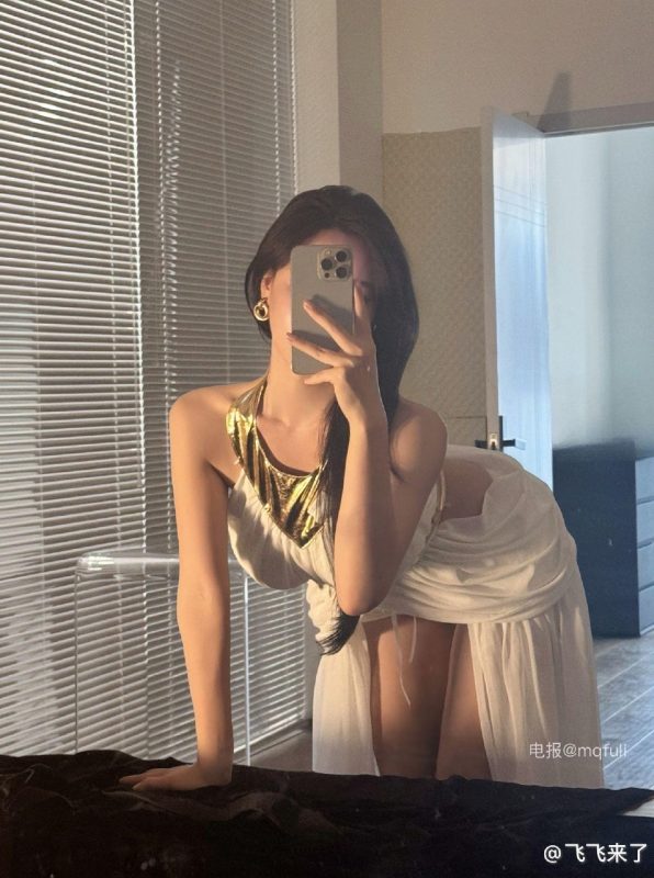 【微密圈全集版】大飞的朋友圈 [424.44 MB, 视频:122, 图片:991]-悠然分享库