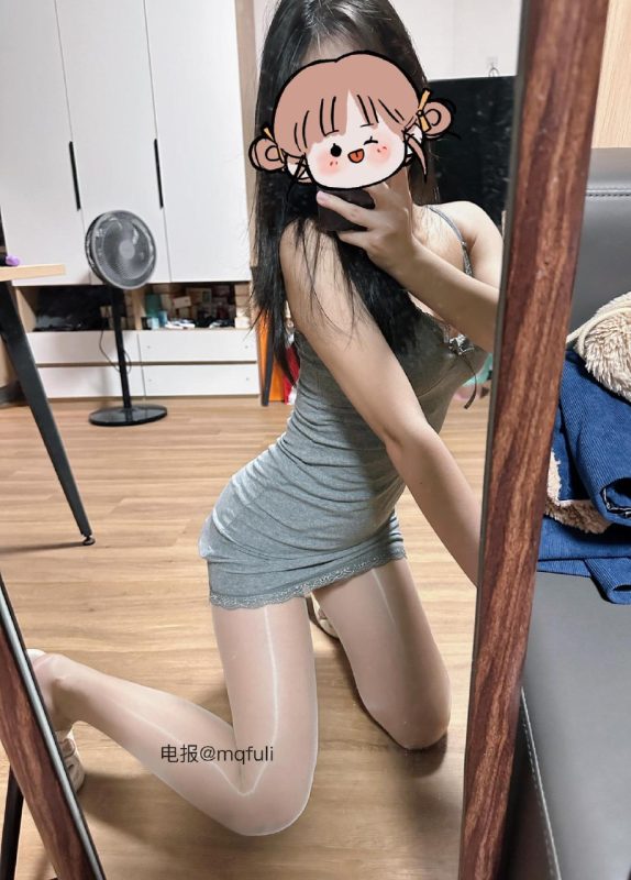 【微密圈全集版】小薄很乖秘密基地 [25.26 MB, 视频:4, 图片:33]-悠然分享库