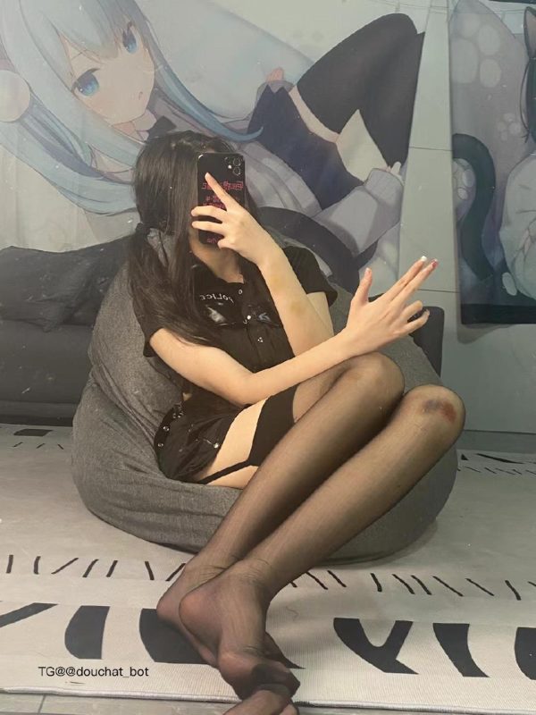 【微密圈全集版】小鱼映画 [8.58 MB, 图片:17, 视频:2]-悠然分享库