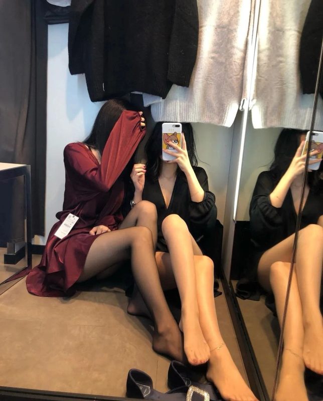 【微密圈全集版】樱花慢慢慢的秘密 [70.57 MB, 图片:336, 视频:3]-悠然分享库