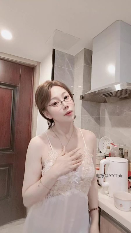 【微密圈全集版】汪阿姨的秘密花园 [173.26 MB, 视频:61, 图片:51]-悠然分享库