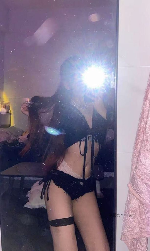 图片[3]-私房alice的私密视频写真