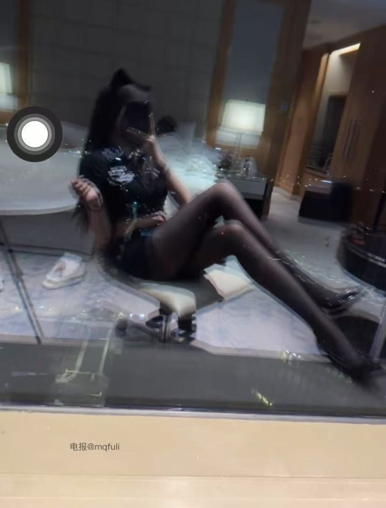 图片[2]-私房alice的私密视频写真