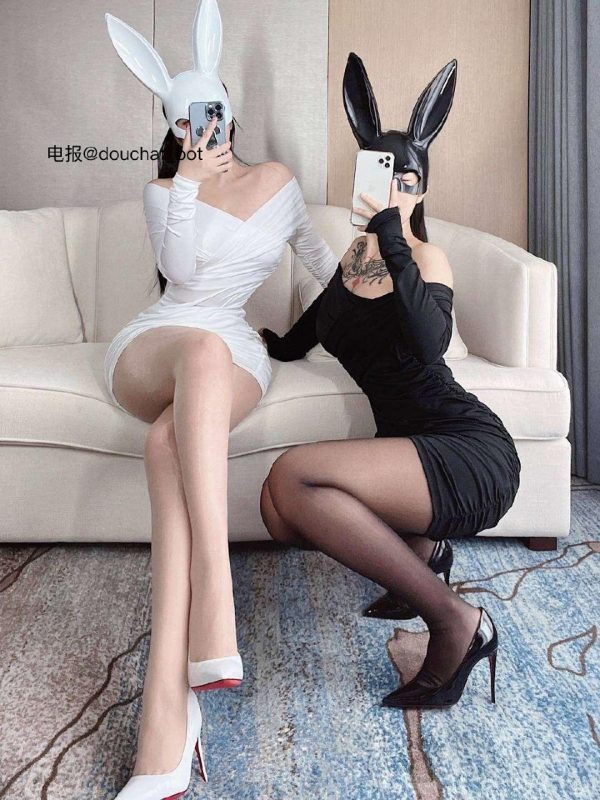 【微密圈全集版】菲菲的后花园 [25.91 MB, 图片:103, 视频:5]-悠然分享库