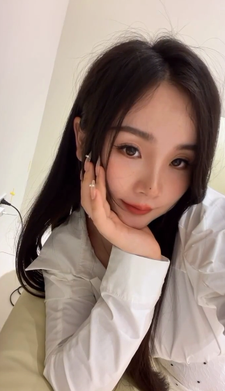 图片[1]-蜜桃萝莉