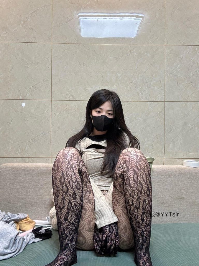 图片[1]-粉红袍袍