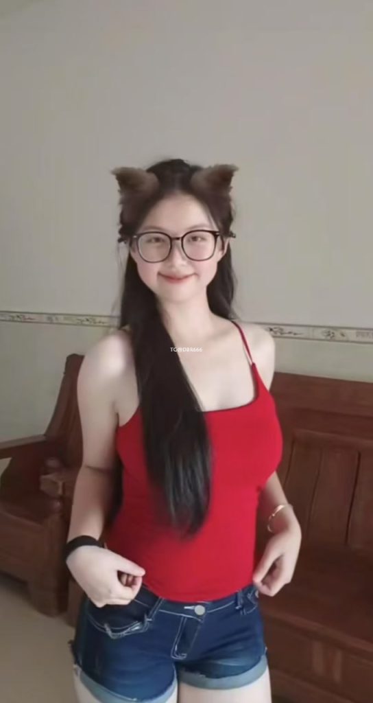 图片[1]-【纯享版】&nbsp;鈺格格 [23.92 MB, 视频:5, 图片:15]-悠然分享库